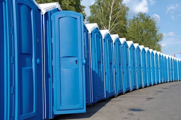 Best Luxury portable toilet rental  in Springfield, SD